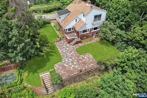 24 Gifford Road West Milford NJ 07421