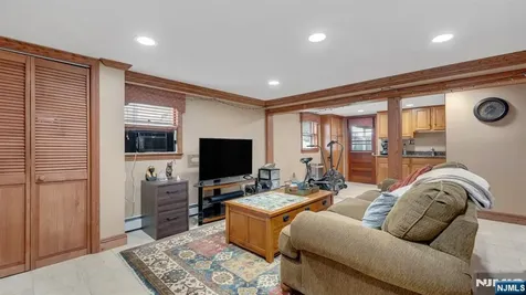 25 Poplar Avenue Little Ferry NJ 07643