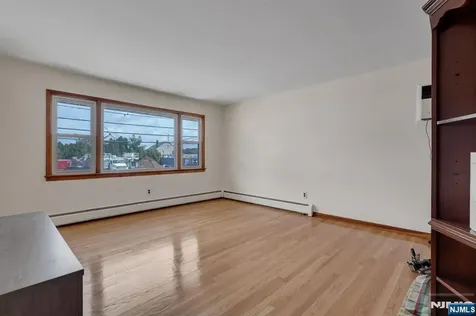 25 Poplar Avenue Little Ferry NJ 07643