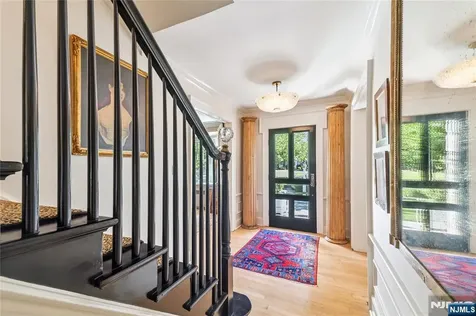 221 Avondale Road Ridgewood NJ 07450