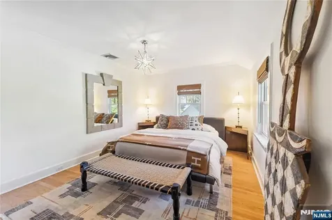 221 Avondale Road Ridgewood NJ 07450