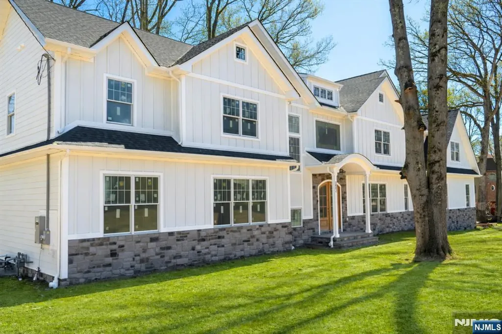 263 Arbor Road Franklin Lakes NJ 07417