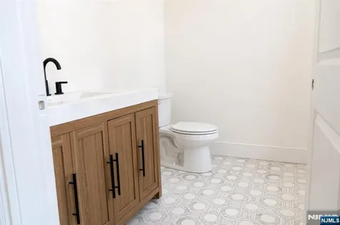 263 Arbor Road Franklin Lakes NJ 07417