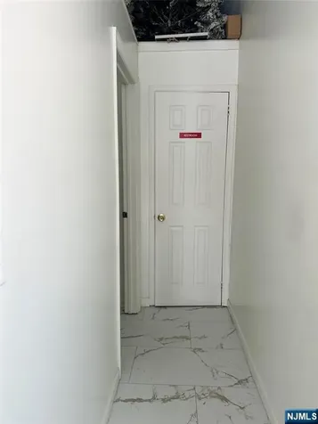10 Hilliard Avenue Edgewater NJ 07020