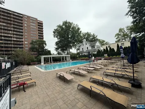 285 Aycrigg Avenue Passaic NJ 07055