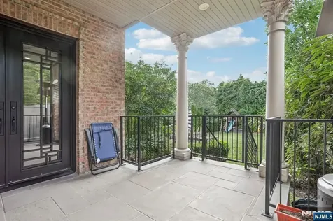 100 Johnson Court Closter NJ 07624