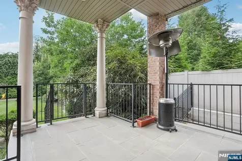 100 Johnson Court Closter NJ 07624