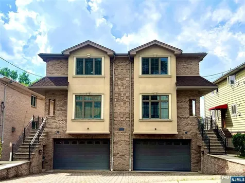 445 7th Street Palisades Park NJ 07650
