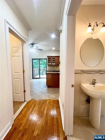 445 7th Street Palisades Park NJ 07650