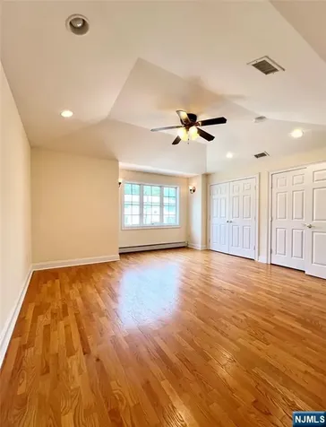 445 7th Street Palisades Park NJ 07650