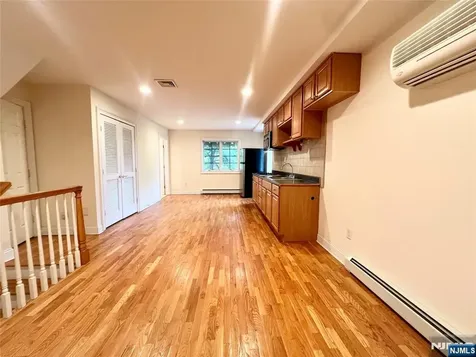445 7th Street Palisades Park NJ 07650