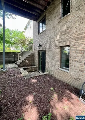 445 7th Street Palisades Park NJ 07650
