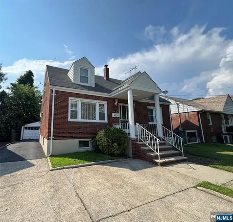 28 Norwood Avenue Clifton NJ 07011