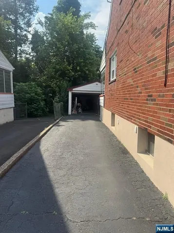 28 Norwood Avenue Clifton NJ 07011