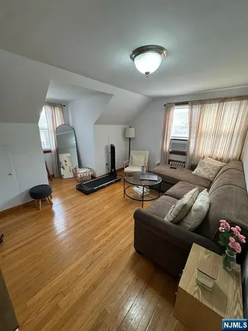 28 Norwood Avenue Clifton NJ 07011