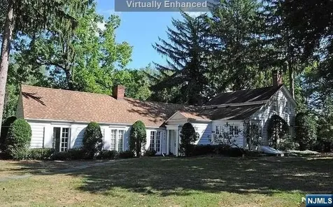 2 Chestnut Ridge Road Saddle River NJ 07458
