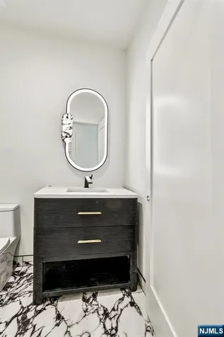 61 Riverview Terrace Upper Saddle River NJ 07458