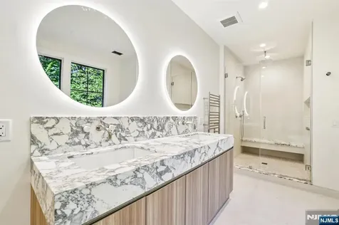 61 Riverview Terrace Upper Saddle River NJ 07458