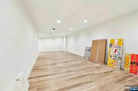 61 Riverview Terrace Upper Saddle River NJ 07458