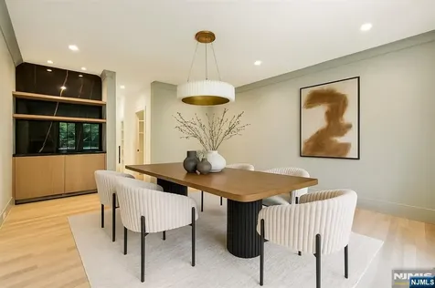 61 Riverview Terrace Upper Saddle River NJ 07458