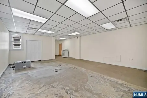 333-335 Broad Avenue Leonia NJ 07605