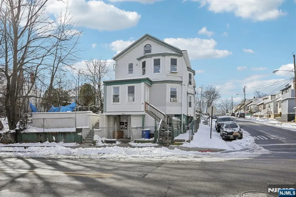 123-125 Belmont Avenue Paterson NJ 07522
