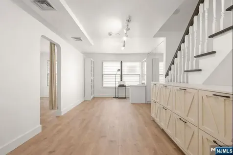 1618 Parker Avenue Fort Lee NJ 07024