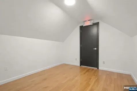 1618 Parker Avenue Fort Lee NJ 07024