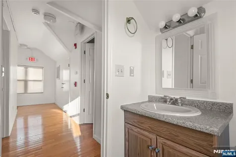 1618 Parker Avenue Fort Lee NJ 07024