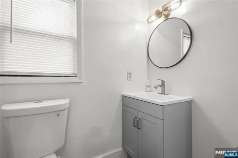 1618 Parker Avenue Fort Lee NJ 07024