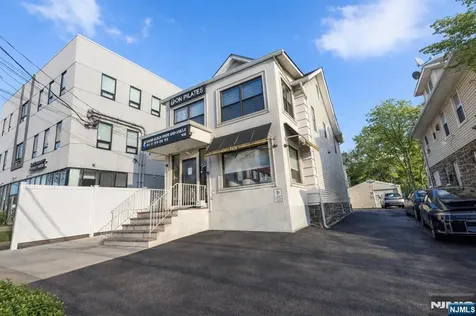1618 Parker Avenue Fort Lee NJ 07024