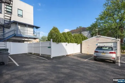 1618 Parker Avenue Fort Lee NJ 07024