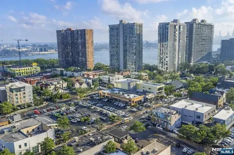 1618 Parker Avenue Fort Lee NJ 07024