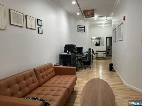 324 Broad Avenue Palisades Park NJ 07650
