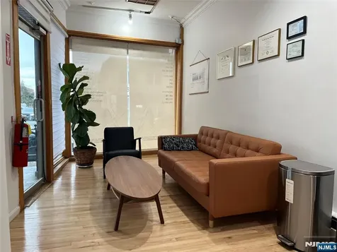 324 Broad Avenue Palisades Park NJ 07650