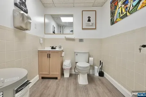 464-470 Valley Brook Avenue Lyndhurst NJ 07071