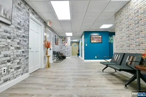 464-470 Valley Brook Avenue Lyndhurst NJ 07071