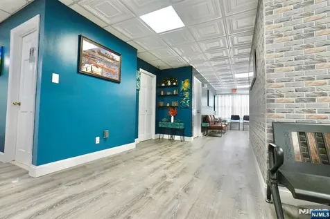 464-470 Valley Brook Avenue Lyndhurst NJ 07071
