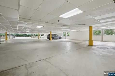 100 Union Avenue Cresskill NJ 07626