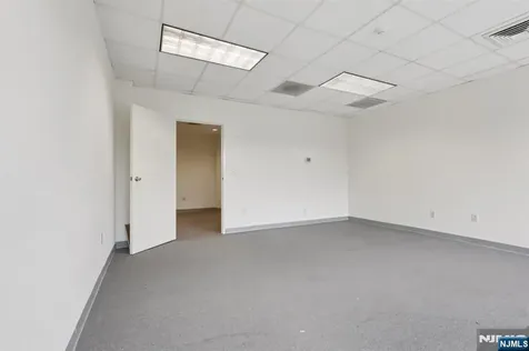 100 Union Avenue Cresskill NJ 07626