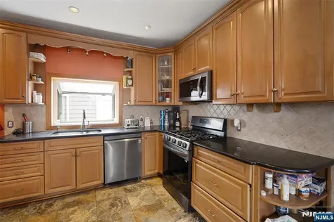 75 Pine Street Hackensack NJ 07601