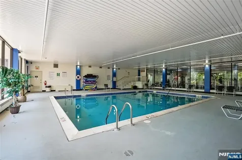 1530 Palisade Fort Lee NJ 07024