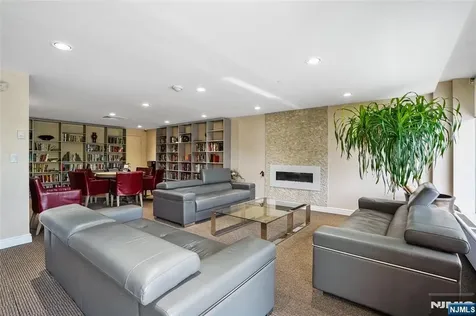 1530 Palisade Fort Lee NJ 07024