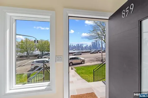 859 Boulevard East Weehawken NJ 07086