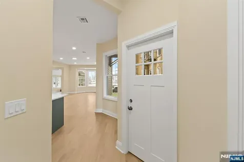 859 Boulevard East Weehawken NJ 07086