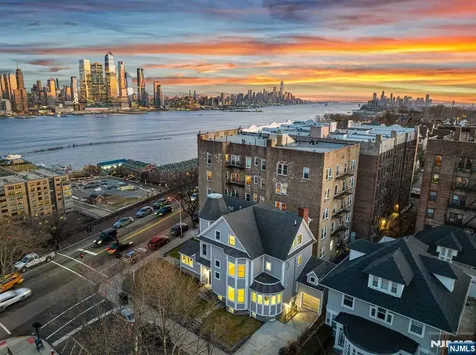 859 Boulevard East Weehawken NJ 07086
