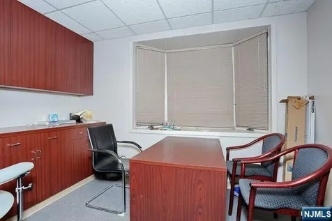 271 W Route 46 Fairfield NJ 07004