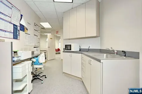 271 W Route 46 Fairfield NJ 07004
