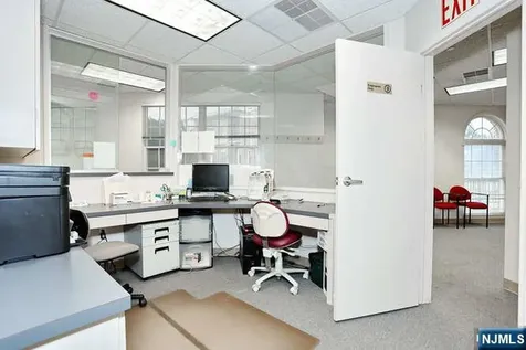 271 W Route 46 Fairfield NJ 07004