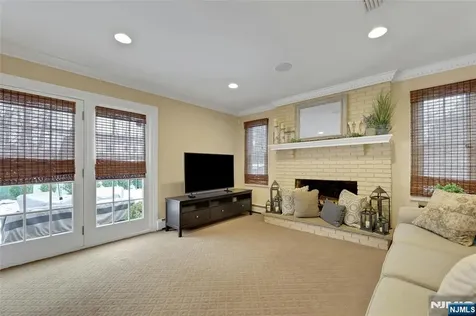 16 Herron Harrington Park NJ 07640
